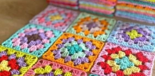 Granny Squares: How to Join and add a Border